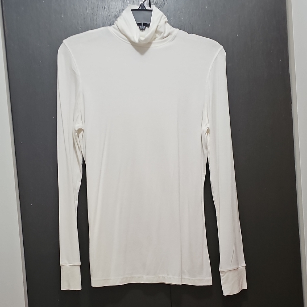 Cuddl Duds Warm Essentials White Top